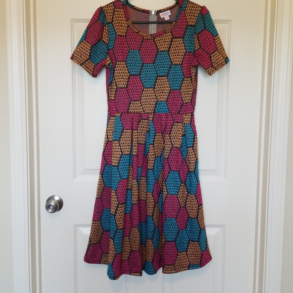 NWOT Lularoe Amelia dress